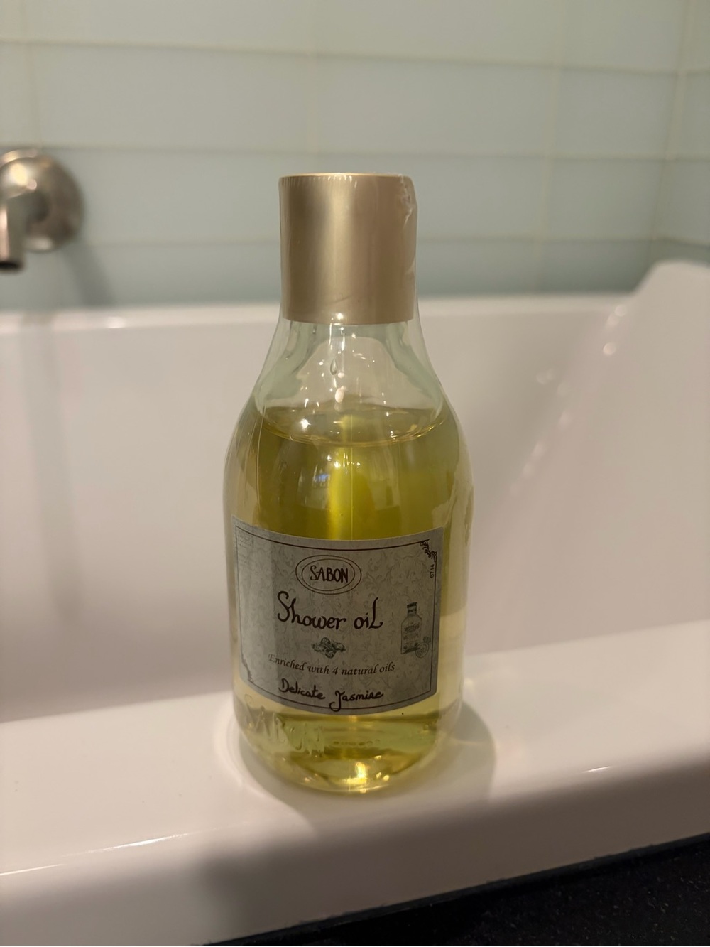 SABON Yellow Shower Oil Bottle - Picture 3 of 3